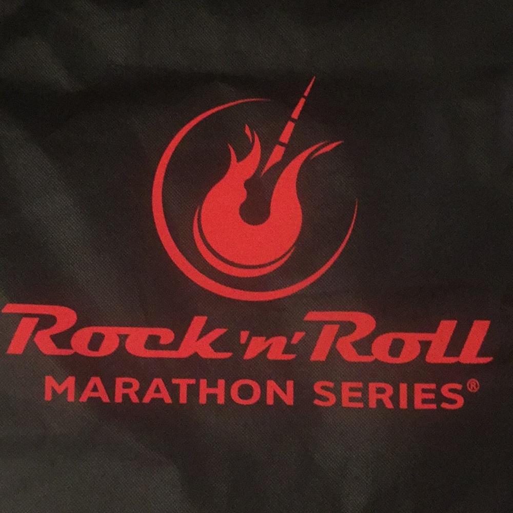 Rock ‘n’ Roll marathon series drawstring carry bag